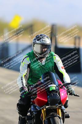 media/Mar-09-2025-TrackXperience (Sun) [[4c2000c718]]/1-Around the Pits-Pre Grid/